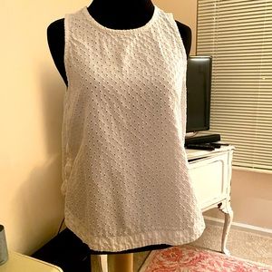 Crisp summer top from Cloth & Stone